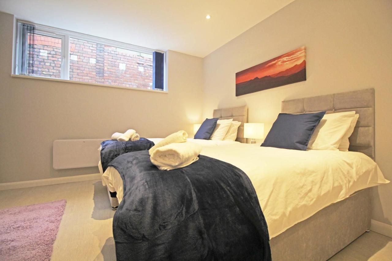 Amicus House - Spacious 4 Bedroom & 4 Bedroom Apartments In St. Helens St Helens  Exterior foto